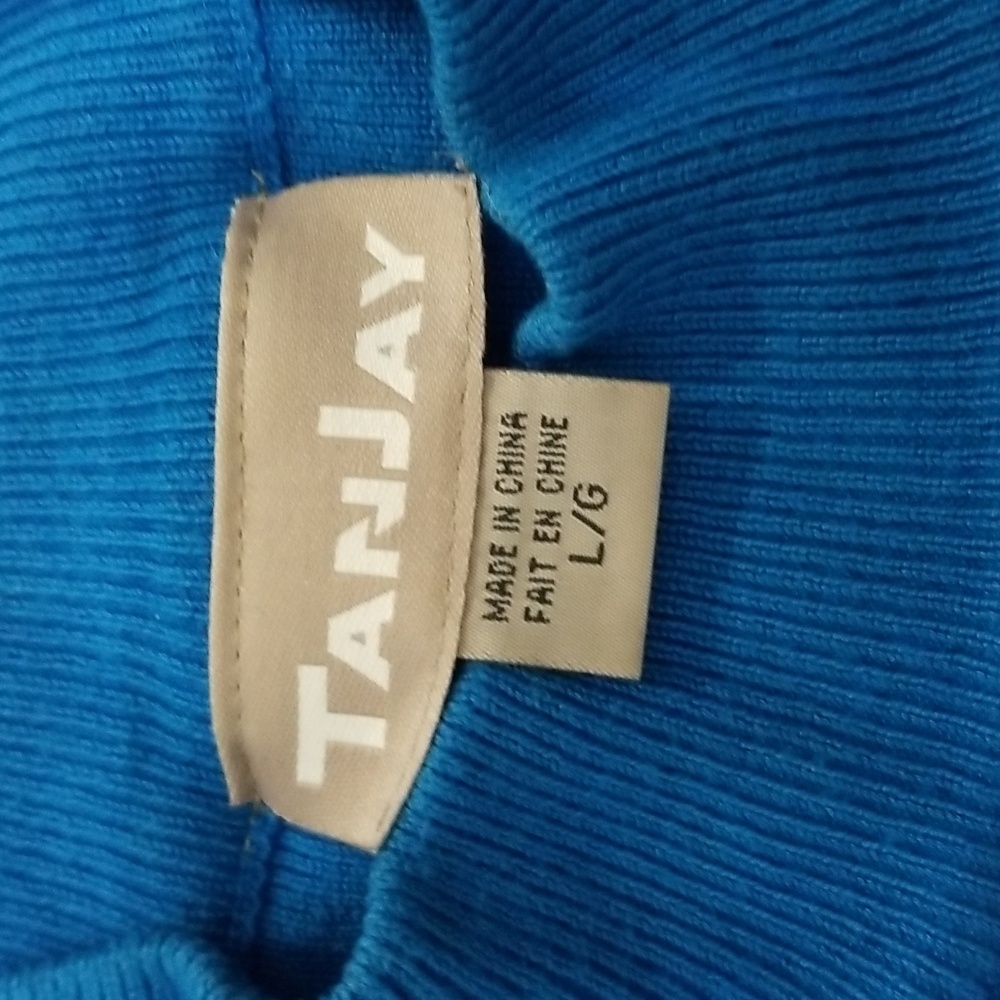 (L) TanJay Solid Color Knit Top Bold Staple Minimalist Modest High Neck Layers - Picture 3 of 7